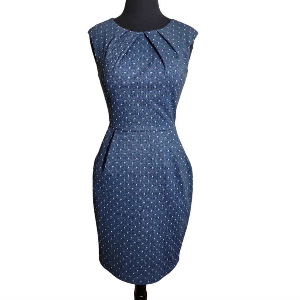 Mystic blue white polka dot pleated sheath dress cap sleeve women's size small